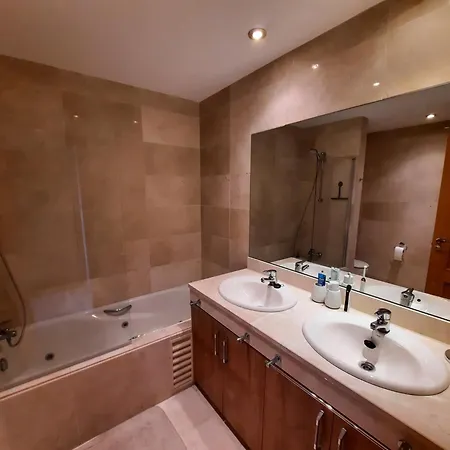 Salinas * Естепона